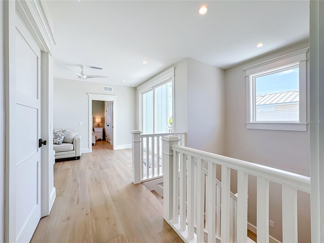 2918 Gulf Drive, Bradenton Beach, FL 34217 Photo
