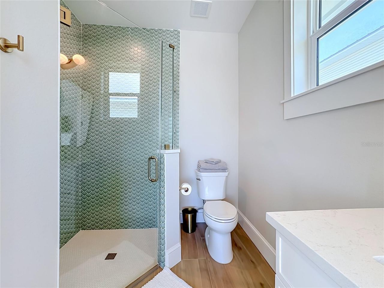 2918 Gulf Drive, Bradenton Beach, FL 34217 Photo