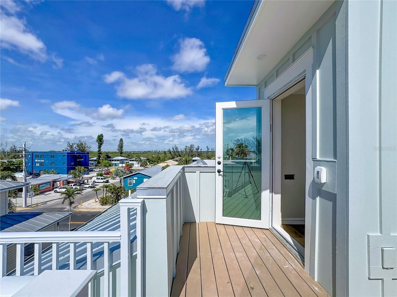 2918 Gulf Drive, Bradenton Beach, FL 34217 Photo