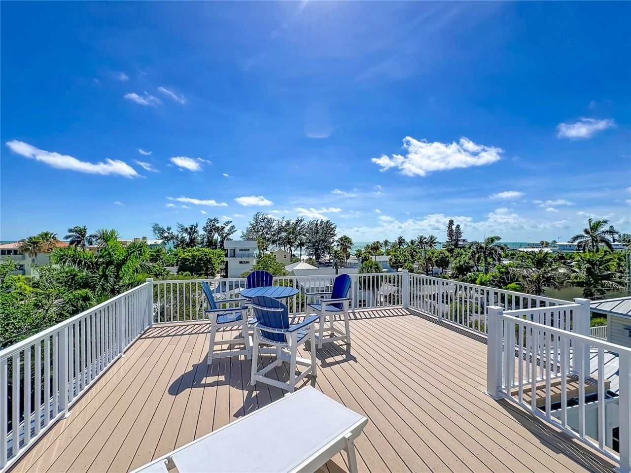 2918 Gulf Drive, Bradenton Beach, FL 34217 Photo