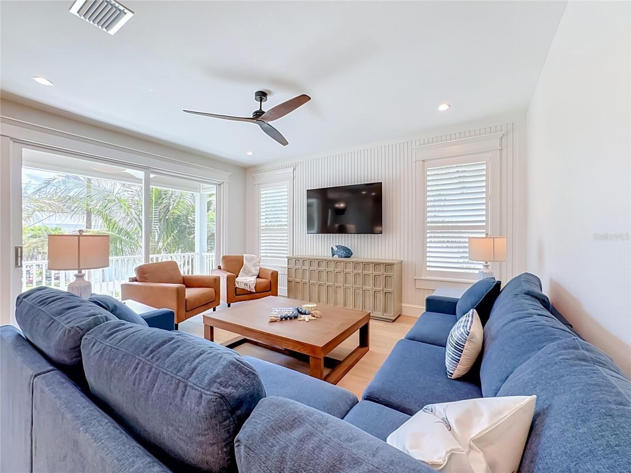 2918 Gulf Drive, Bradenton Beach, FL 34217 Photo