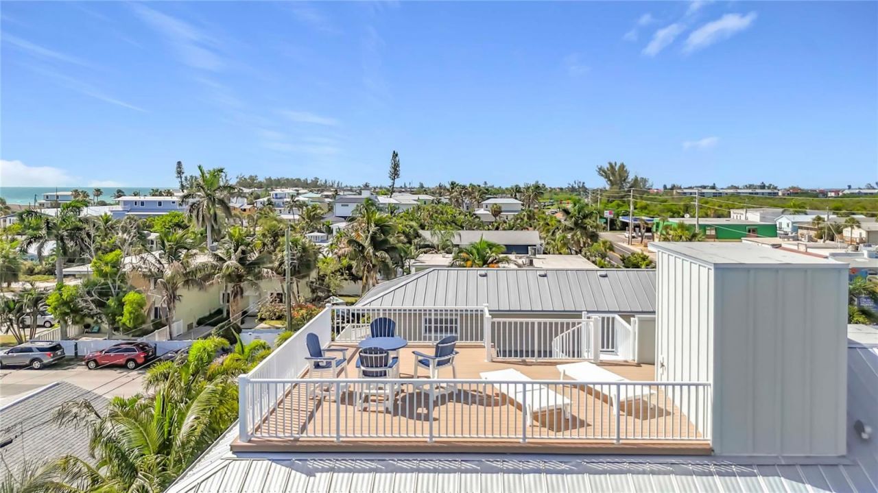 2918 Gulf Drive, Bradenton Beach, FL 34217 Photo