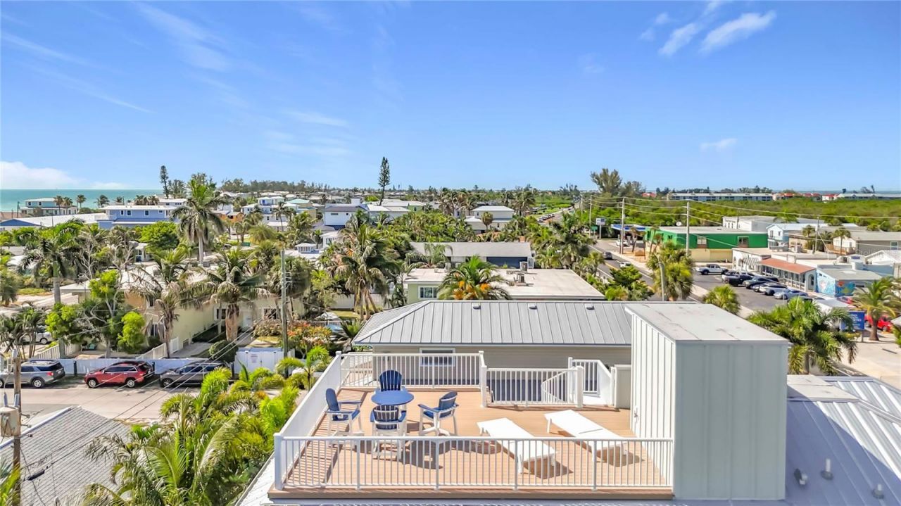2918 Gulf Drive, Bradenton Beach, FL 34217 Photo