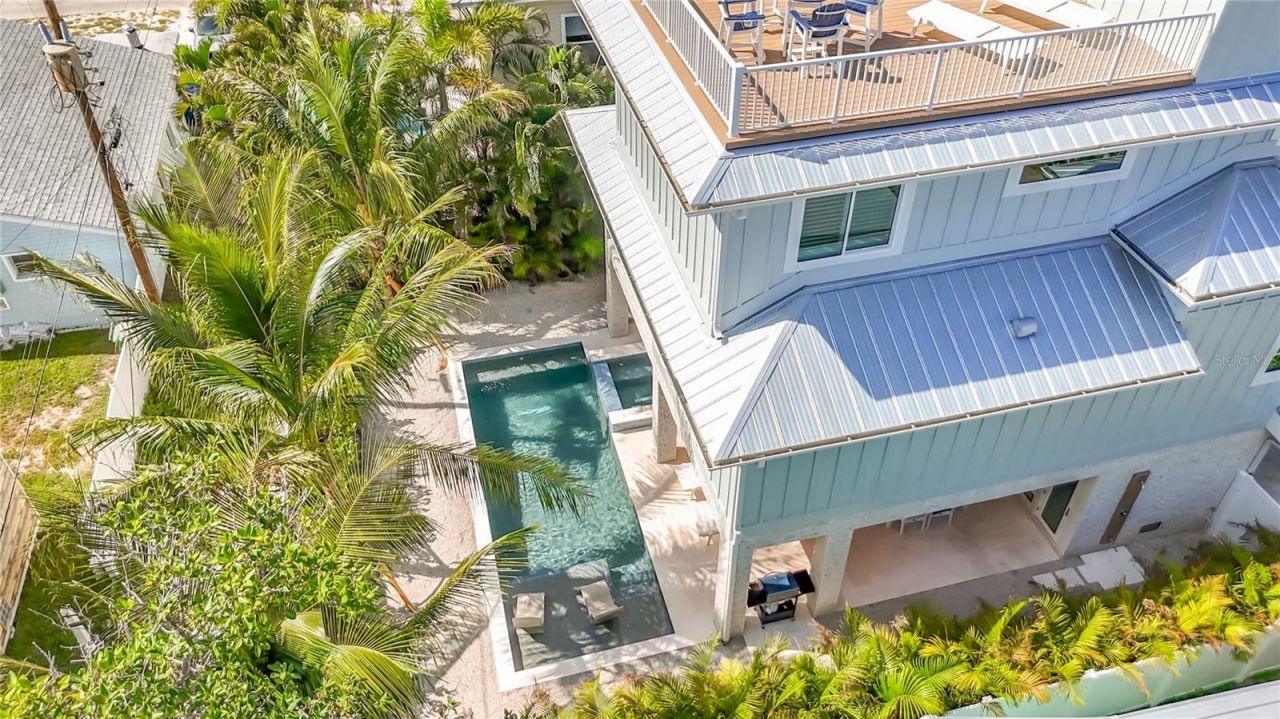 2918 Gulf Drive, Bradenton Beach, FL 34217 Photo