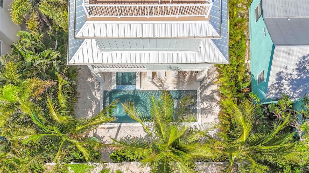 2918 Gulf Drive, Bradenton Beach, FL 34217 Photo