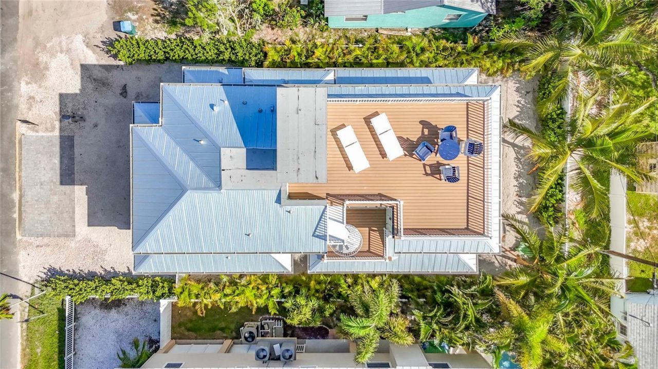 2918 Gulf Drive, Bradenton Beach, FL 34217 Photo