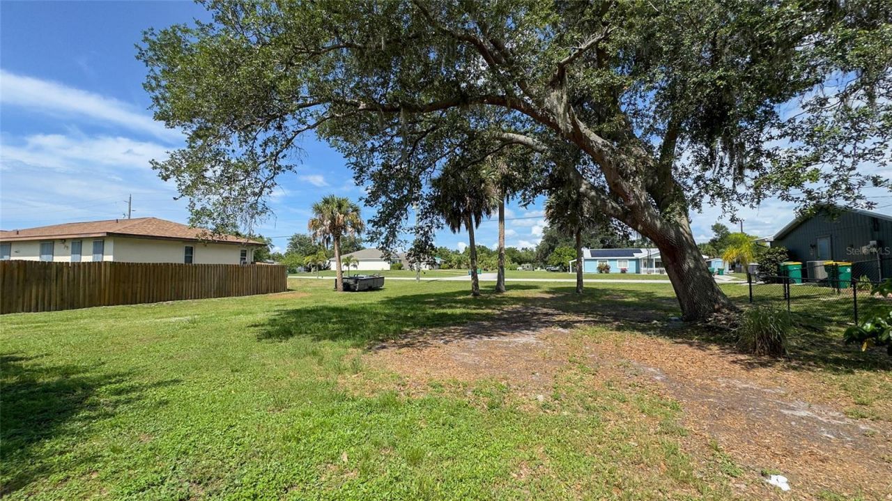 1326 Birchcrest Boulevard , Port Charlotte, FL 33952 Photo