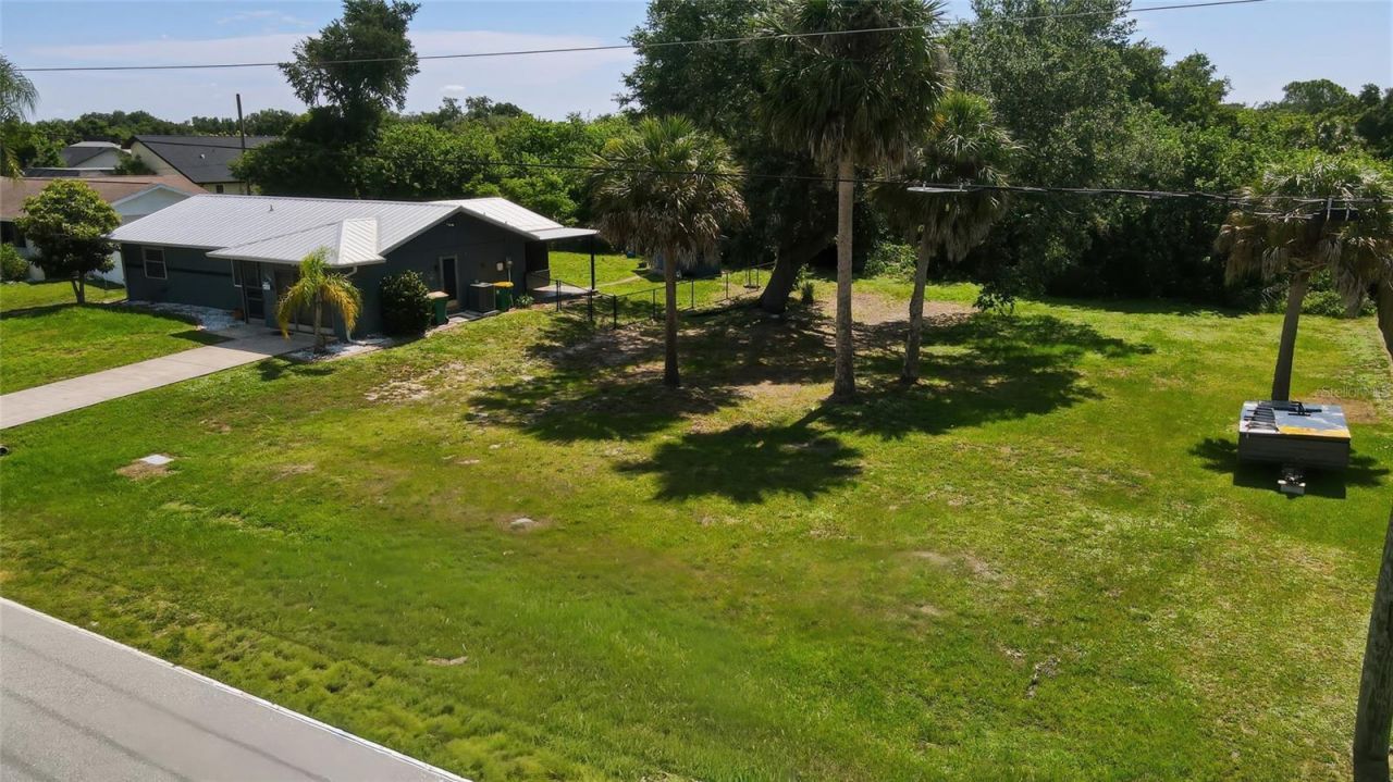 1326 Birchcrest Boulevard , Port Charlotte, FL 33952 Photo