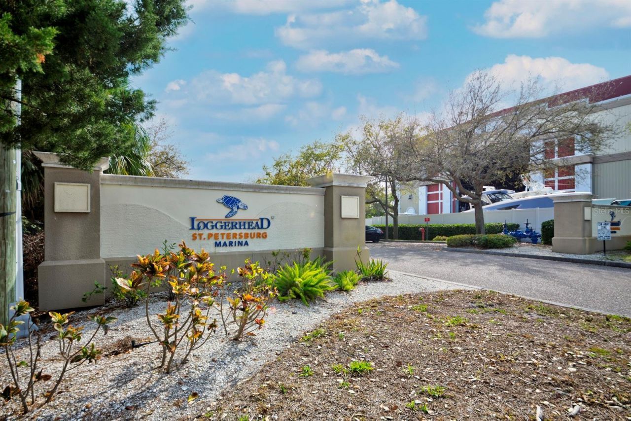 3315 58th Avenue S, Unit 306, Saint Petersburg, FL 33712 Photo