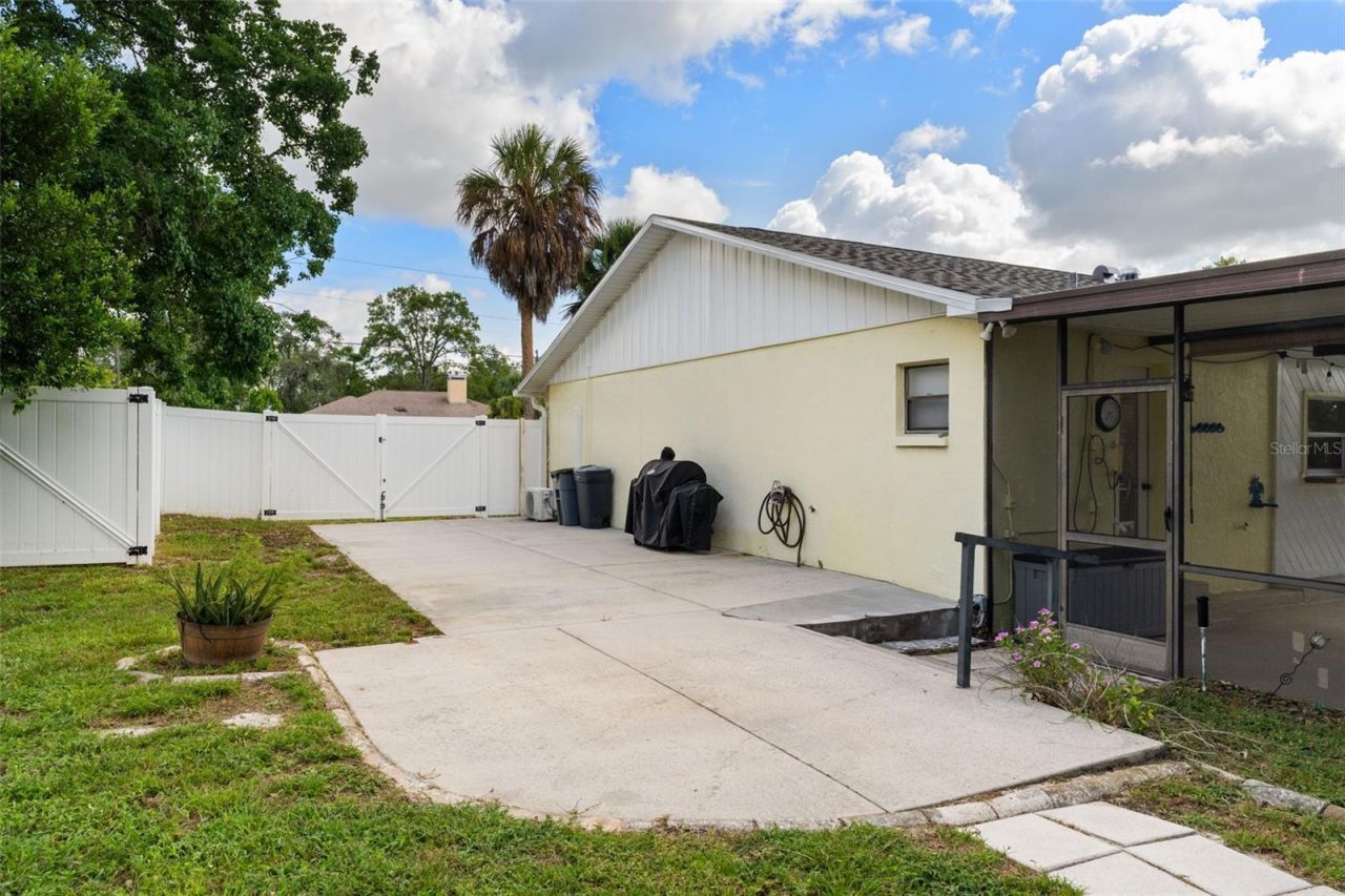 12380 Trout Circle , Spring Hill, FL 34609 Photo