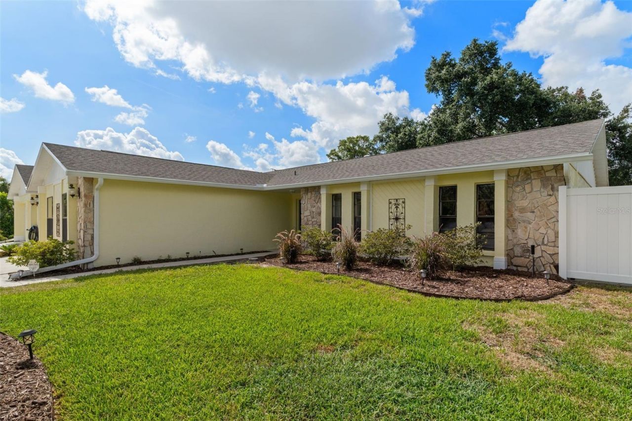 12380 Trout Circle , Spring Hill, FL 34609 Photo