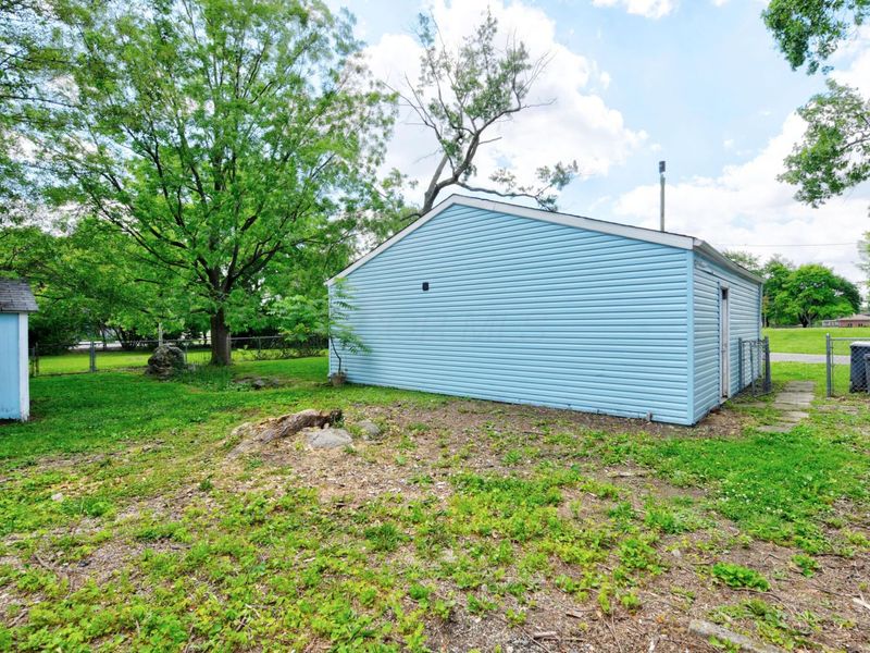 662 Beechwood Road, Whitehall, OH 43213 Photo 13