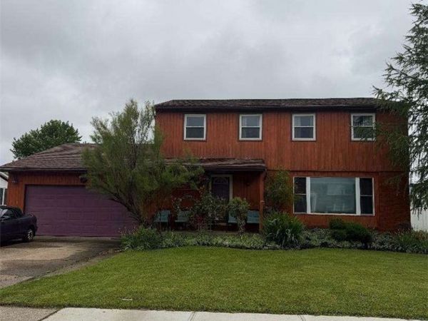 32 E Bihrwood Drive, Buffalo, NY 14224