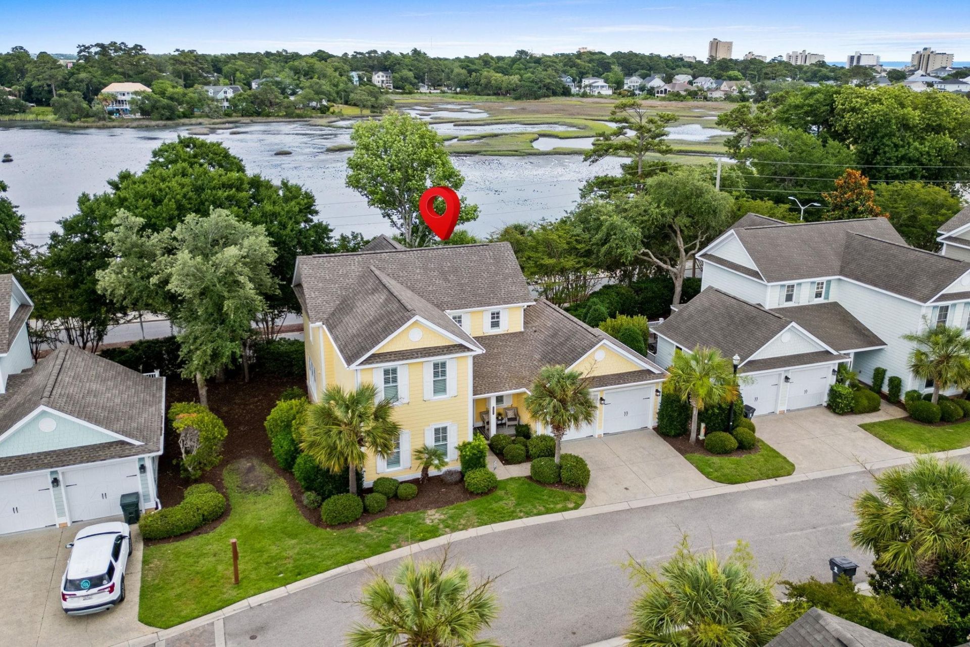 570 Olde Mill Dr.  Photo 4