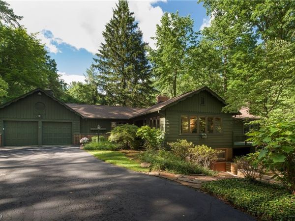 134 N Revere Road, Akron, OH 44333