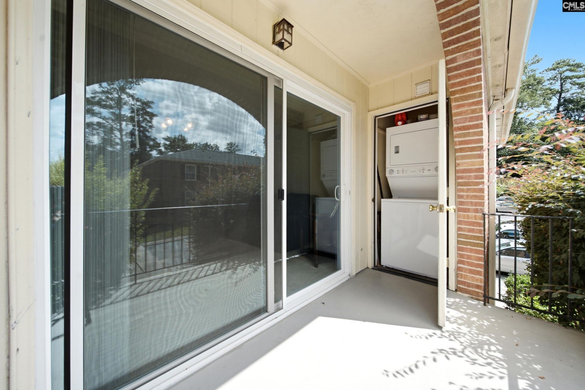 5516 Lakeshore Drive Photo 13