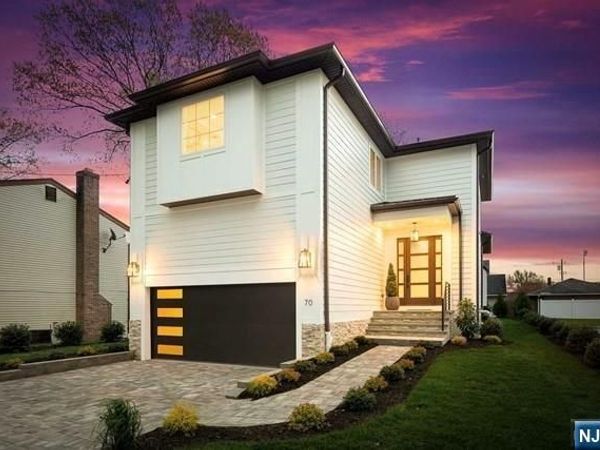 70 Columbus Drive, TENAFLY, NJ 07670