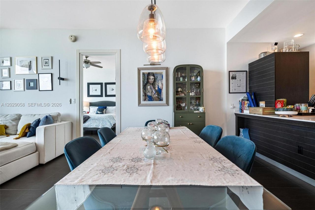 200 Biscayne Boulevard Way , Unit 4812, Miami, FL 33131 Photo