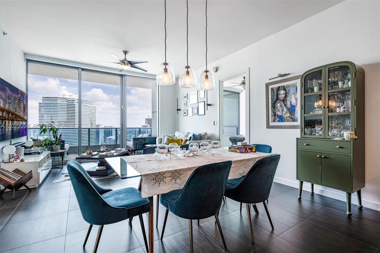 200 Biscayne Boulevard Way , Unit 4812, Miami, FL 33131 Photo