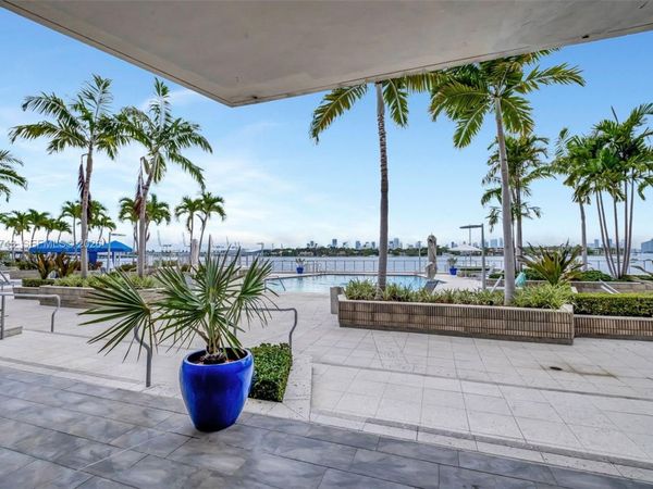 800 West Ave, Unit 533, Miami Beach, FL 33139
