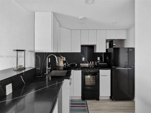 800 West Ave, Unit 533, Miami Beach, FL 33139