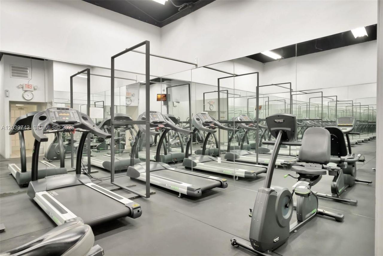 800 West Ave, Unit 533, Miami Beach, FL 33139 Photo
