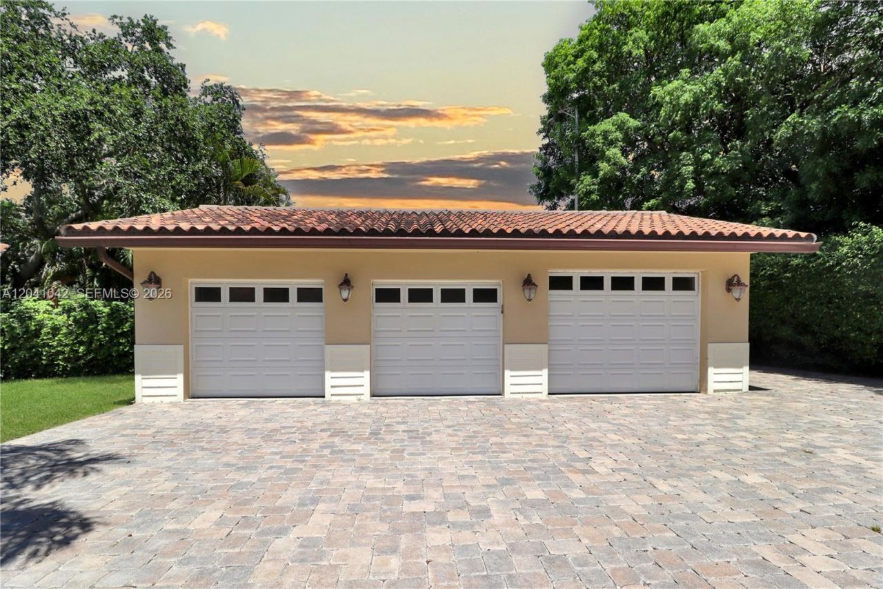 15144 SW 72nd Ct , Palmetto Bay, FL 33158 Photo