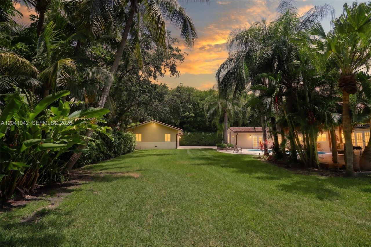 15144 SW 72nd Ct, Palmetto Bay, FL 33158 Photo