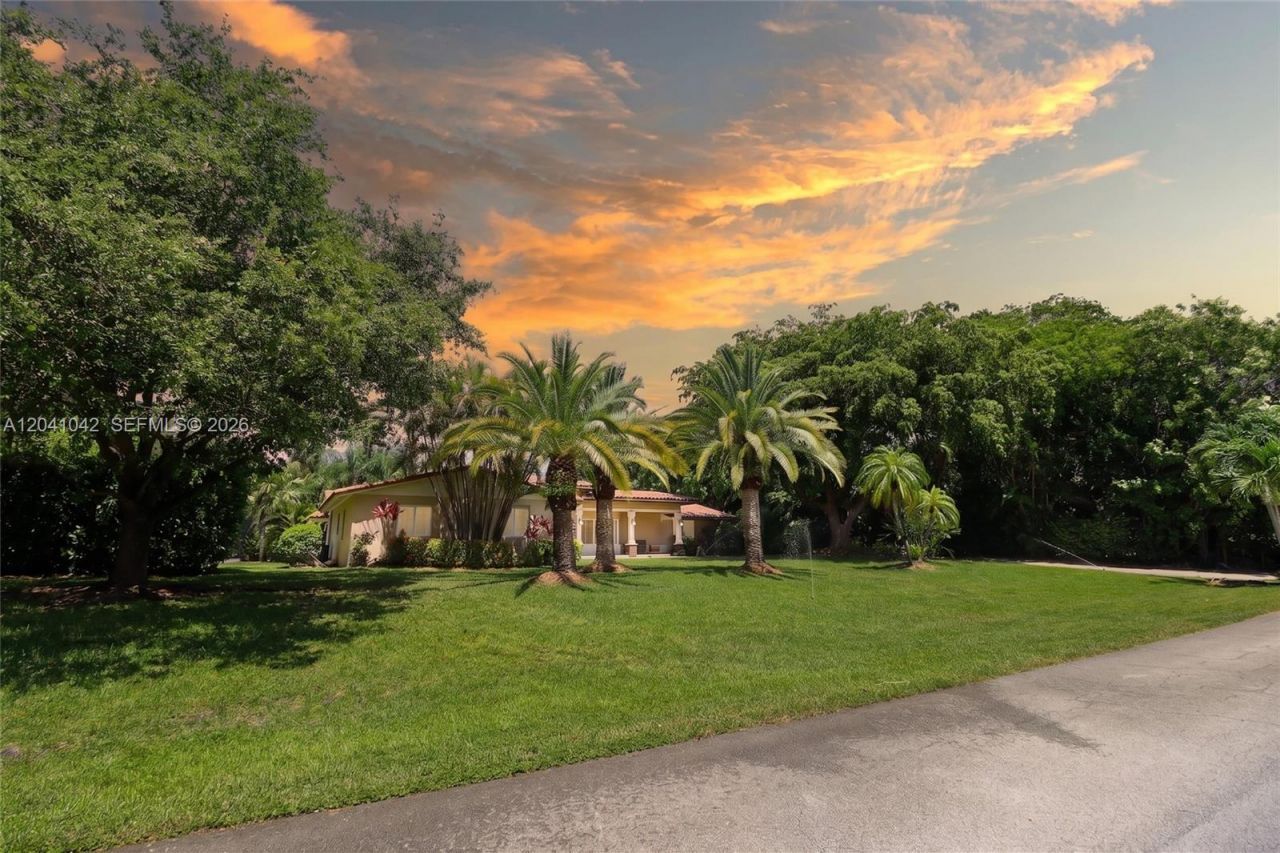 15144 SW 72nd Ct, Palmetto Bay, FL 33158 Photo