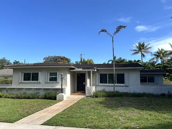 870 NE 97th St , Miami Shores, FL 33138