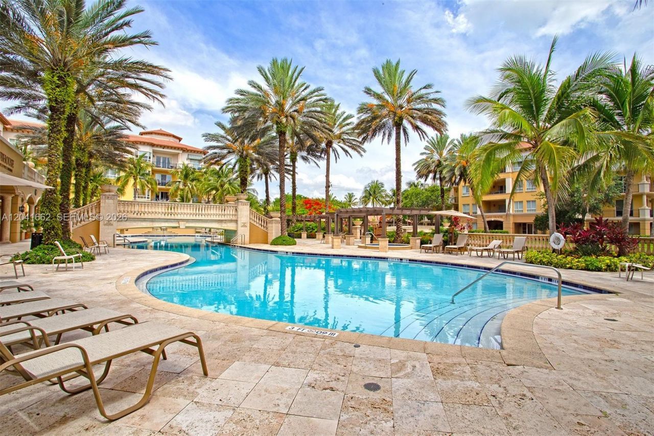 16101 Emerald Estates Dr , Unit 155, Weston, FL 33331 Photo