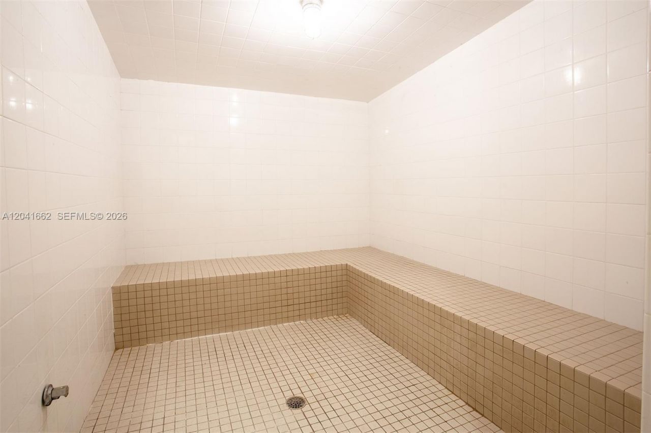 16101 Emerald Estates Dr , Unit 155, Weston, FL 33331 Photo