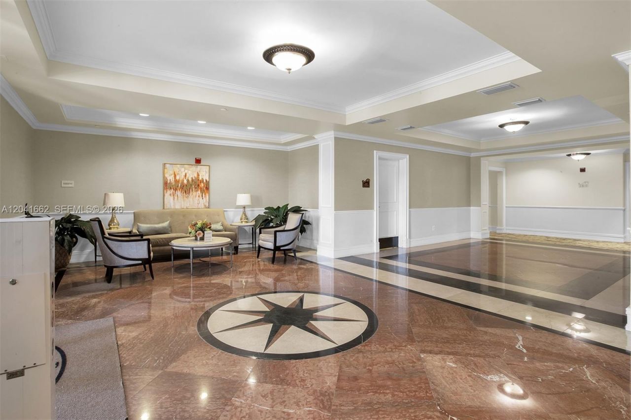 16101 Emerald Estates Dr , Unit 155, Weston, FL 33331 Photo