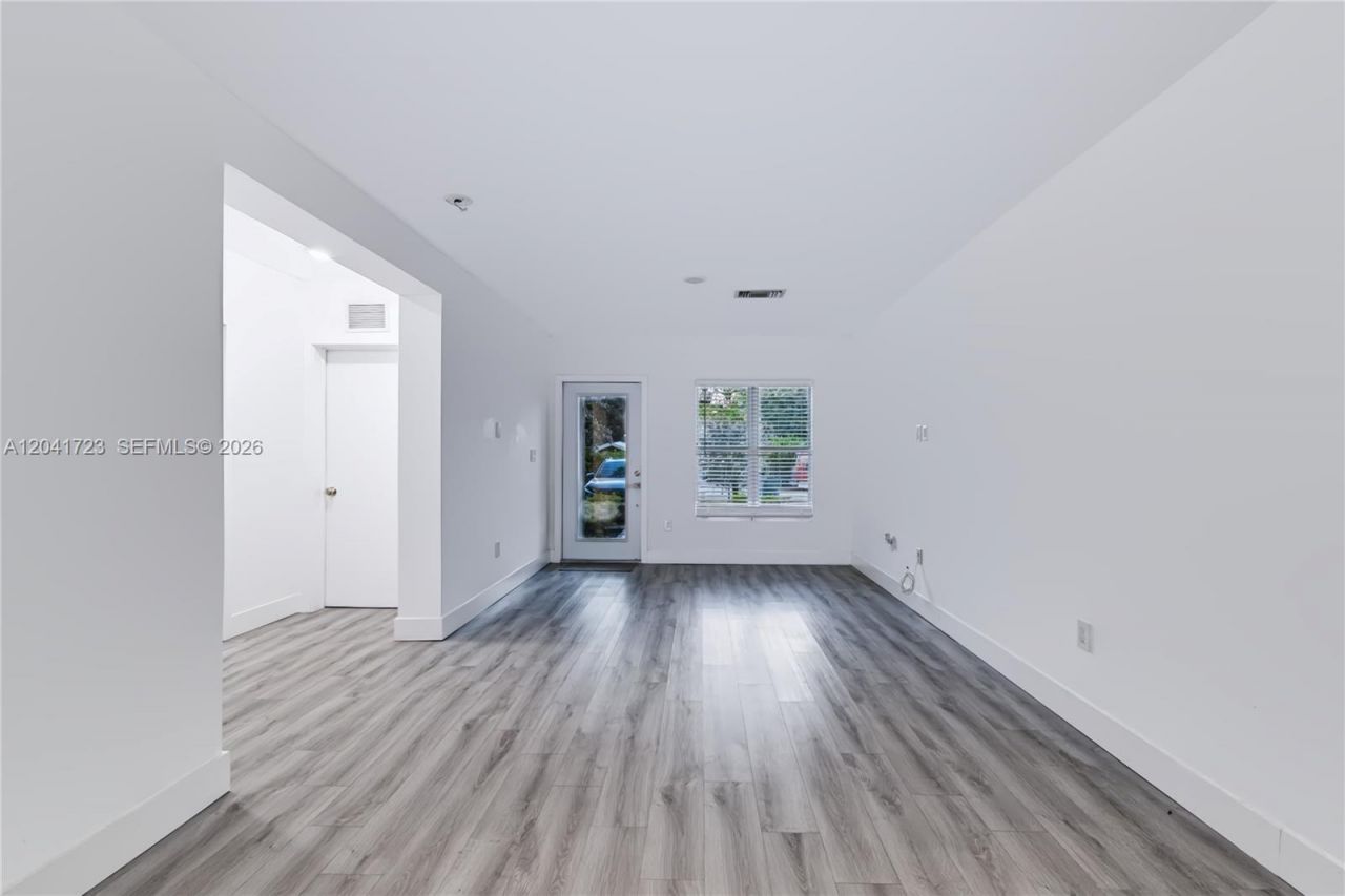 7777 NW 8th Ct, Unit A, Miami, FL 33150 Photo
