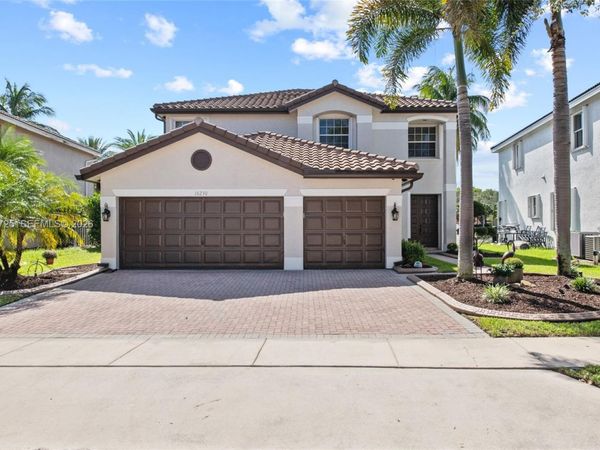 16230 SW 21st St , Miramar, FL 33027
