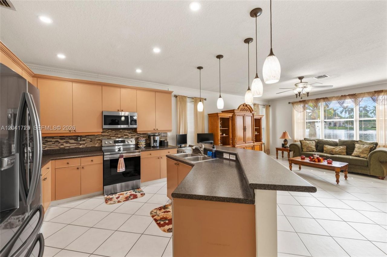 16230 SW 21st St , Miramar, FL 33027 Photo