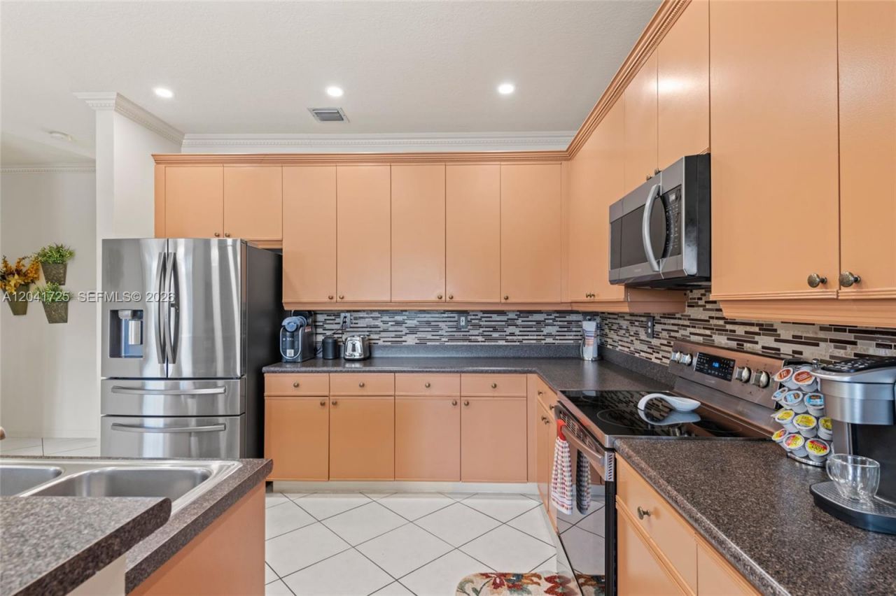 16230 SW 21st St , Miramar, FL 33027 Photo
