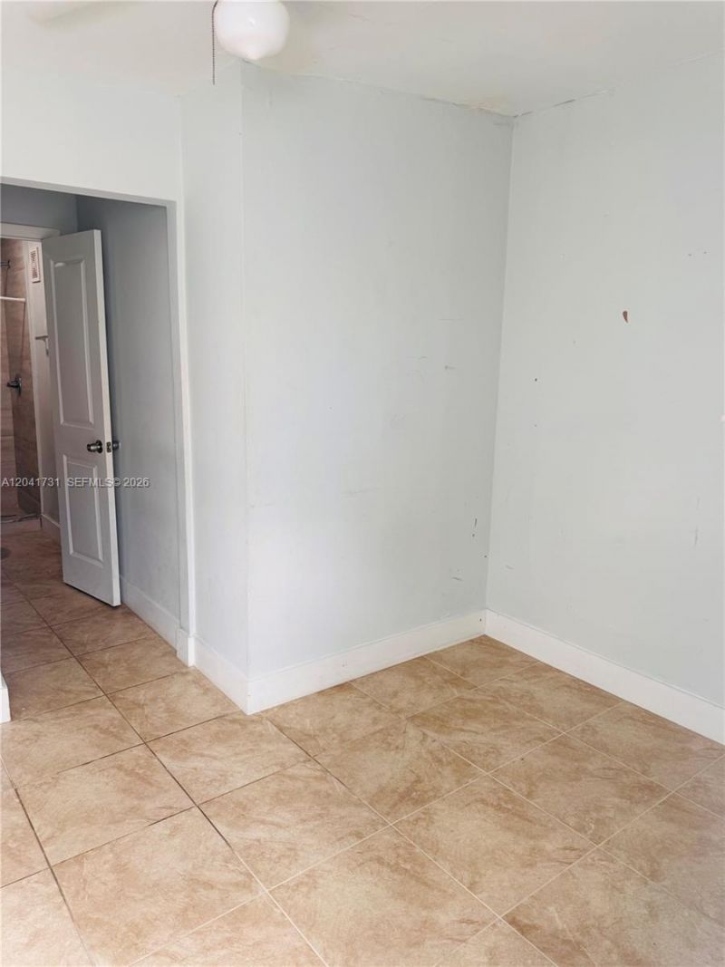 7620 SW 21st St , Unit 2, Miami, FL 33155 Photo