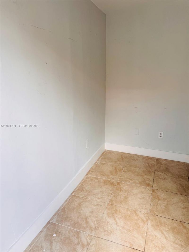 7620 SW 21st St , Unit 2, Miami, FL 33155 Photo