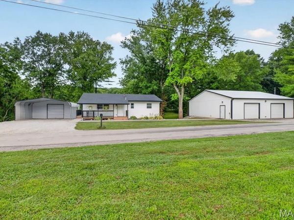 1 Lamask Drive, Belleville, IL 62223