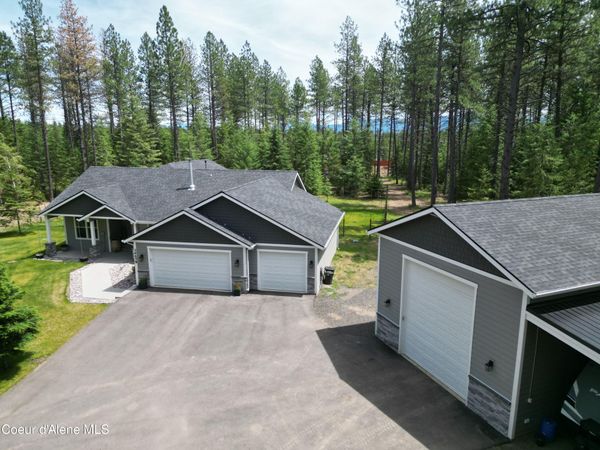 26658 N CHANNY WAY , Athol, ID 83801