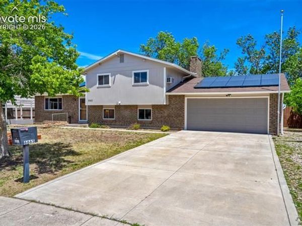 6665 Brook Park Drive, Colorado Springs, CO 80918