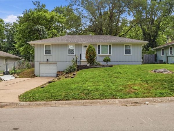 11016 Herrick Avenue, Kansas City, MO 64134