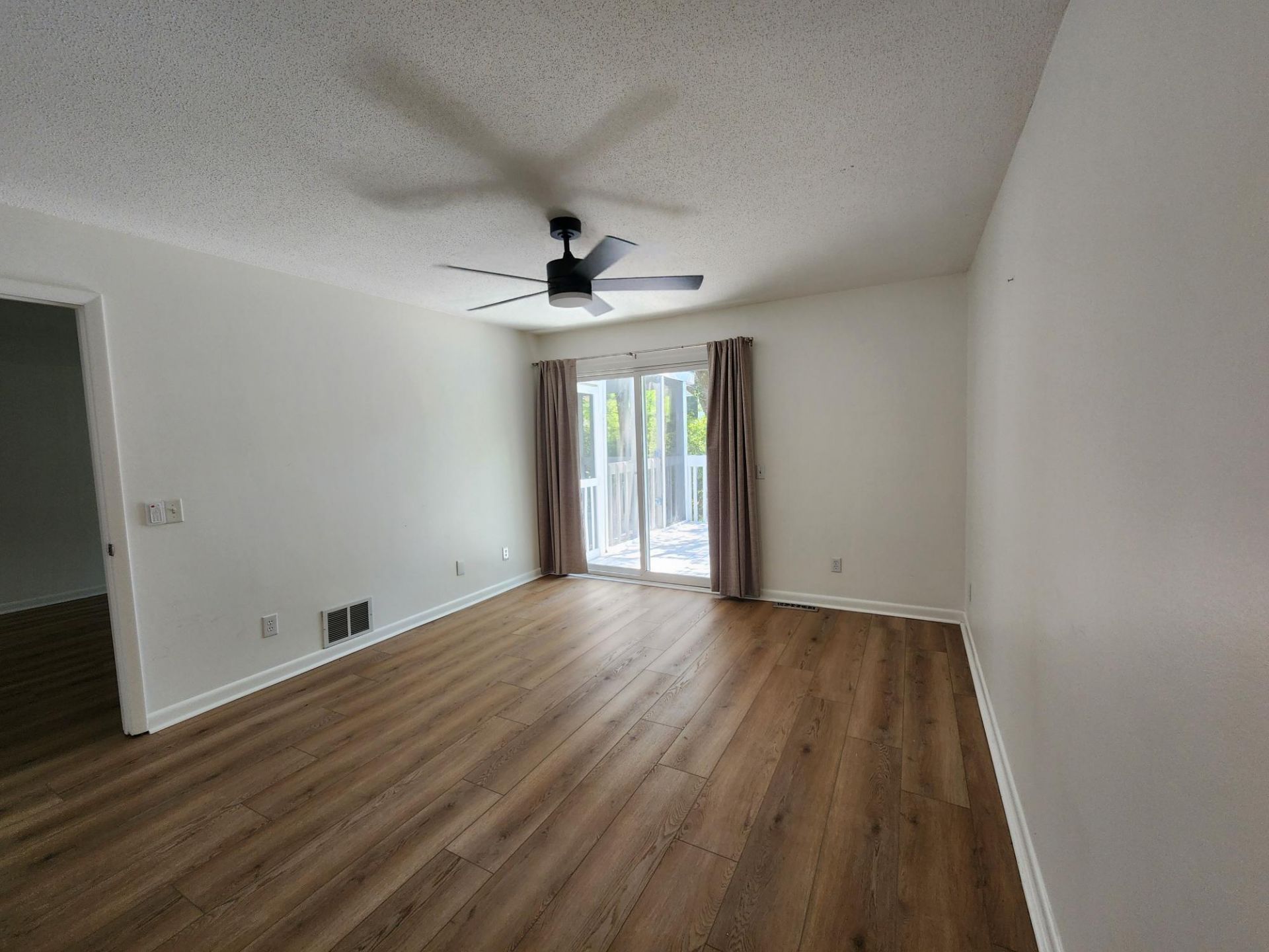 4 Sandpiper Court Photo 6