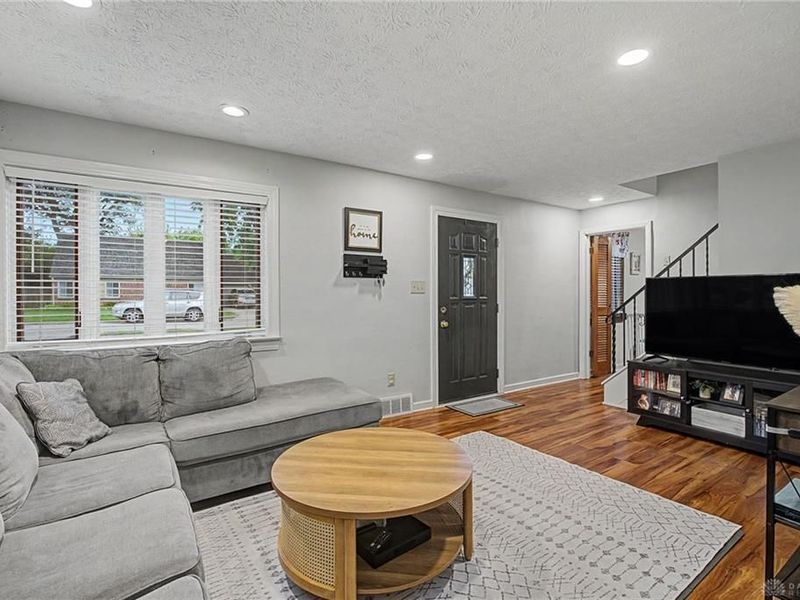 3904 Villanova Drive, Dayton, OH 45429 Photo 4