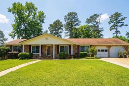 2431 Merry Wood Road photo 4