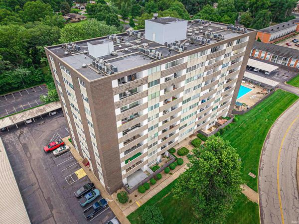 1100 Erie Avenue, Unit 704, Evansville, IN 47715