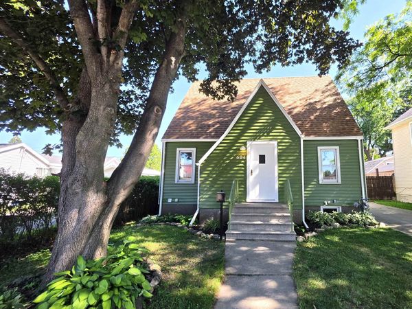 604 E Franklin Street, Waupun, WI 53963
