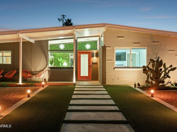 2055 W WINDSOR Avenue, Phoenix, AZ 85009