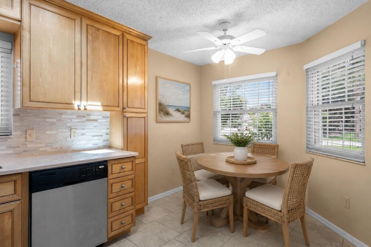 815 E 23rd Avenue , New Smyrna Beach, FL 32169 Photo